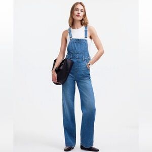 Wide-Leg Overalls in Noreen Wash